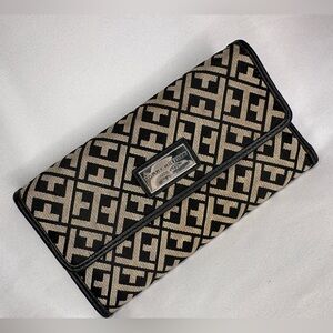 Tommy Hilfiger Beige Black Signature Snap Closure Canvas Wallet